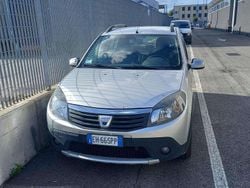 Usata 2011 Dacia Sandero Stepway Tre volumi | 4500 € (Buon prezzo)
