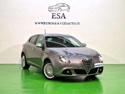 Grigio(met.) Usata 2012 Alfa Romeo Giulietta Distinctive Due volumi | 11.500 € (Molto cara)