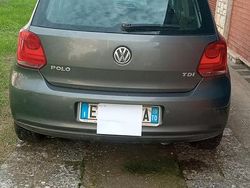Usata 2013 VW Polo Tre volumi | 4399 € (Buon prezzo)