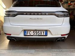 Usata 2016 Porsche Macan Turbo SUV | 42.500 € (Molto cara)