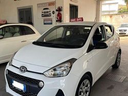 Bianco Usata 2016 Hyundai i10 Edition Due volumi | 6500 € (Buon prezzo)