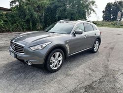 Grigio Usata 2015 Infiniti QX70 SUV | 14.500 €