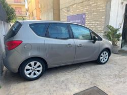 Grigio Usata 2012 Opel Meriva Cosmo Monovolume | 4900 € (Buon prezzo)