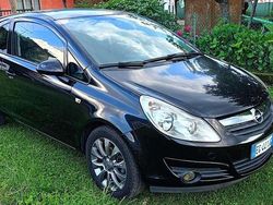 Usata 2011 Opel Corsa Sport Tre volumi | 3550 € (Buon prezzo)