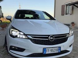 Usata 2016 Opel Astra Innovation Tre volumi | 10.250 € (Cara)