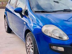 Blu Usata 2011 Fiat Punto Tre volumi | 3000 € (Ottimo prezzo)