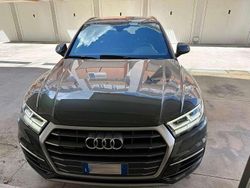 Grigio Usata 2018 Audi Q5 Sport SUV | 29.500 € (Cara)