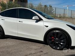 Usata 2023 Tesla Model Y Performance SUV | 47.000 € (Cara)