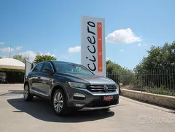 Grigio Usata 2021 VW T-Roc Style SUV | 17.400 € (Buon prezzo)