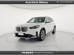 Bianco Usata 2024 BMW iX1 xLine SUV | 34.970 € (Buon prezzo)