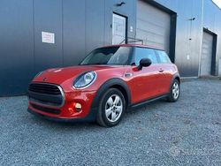 Rosso Usata 2018 Mini One D Due volumi | 15.500 € (Molto cara)