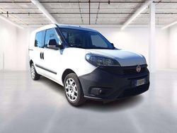 Bianco pastello Usata 2020 Fiat Doblò Lounge Monovolume | 9400 € (Buon prezzo)