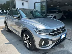 Pyrit silver met Usata 2023 VW T-Roc R-line SUV | 25.500 € (Cara)
