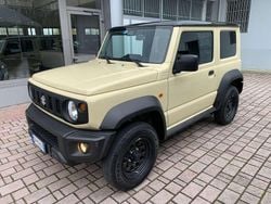 Tetto nero Usata 2024 Suzuki Jimny SUV | 31.300 € (Cara)