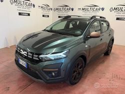 Verde Usata 2023 Dacia Sandero Extreme Tre volumi | 15.450 € (Buon prezzo)