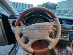 Nero Usata 2006 Mercedes CLS320 Tre volumi | 6500 € (Ottimo prezzo)