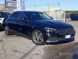Nero Usata 2023 Mercedes E200 Business Tre volumi | 33.900 € (Super prezzo)