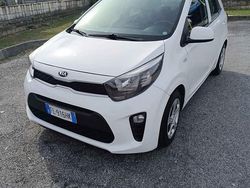 Bianco Usata 2017 Kia Picanto Due volumi | 5000 € (Ottimo prezzo)