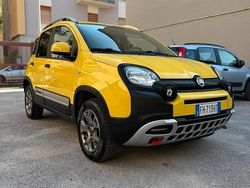 Giallo Usata 2017 Fiat Panda Cross Cross Due volumi | 13.800 € (Buon prezzo)