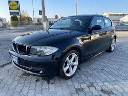 Nero Usata 2007 BMW 118 Due volumi | 4300 € (Buon prezzo)