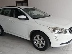 Bianco Usata 2015 Volvo XC60 Momentum SUV | 12.990 € (Ottimo prezzo)