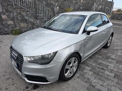 Grigio Usata 2011 Audi A1 Due volumi | 3650 € (Super prezzo)
