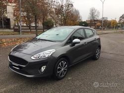Grigio Usata 2019 Ford Fiesta Titanium Tre volumi | 8700 € (Buon prezzo)