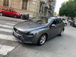 Grigio scuro metallizzato Usata 2013 Volvo V40 Momentum Station wagon | 5900 € (Buon prezzo)