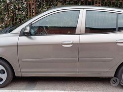 Grigio Usata 2009 Kia Picanto EX Due volumi | 5000 €
