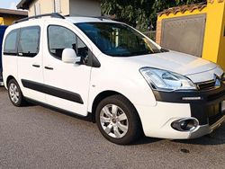 Bianco Usata 2013 Citroën Berlingo XTR Monovolume | 8800 € (Molto cara)