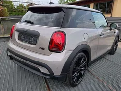 Grigio Usata 2022 Mini ONE Classic Due volumi | 23.600 € (Cara)