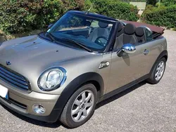 Usata 2009 Mini Cooper Cabriolet Cabrio | 7950 € (Cara)