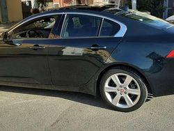 Verde Usata 2017 Jaguar XE Portfolio Tre volumi | 14.500 € (Buon prezzo)