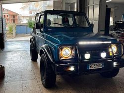 Blu Usata 2003 Suzuki Samurai SUV | 6500 €