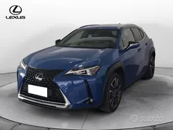 Blu Usata 2020 Lexus UX 250h SUV | 22.500 € (Buon prezzo)