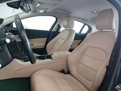 Rosso Usata 2016 Jaguar XE R-Sport Tre volumi | 19.300 € (Molto cara)