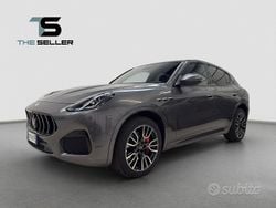 Grigio scuro Usata 2023 Maserati Grecale GT SUV | 49.900 € (Super prezzo)