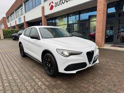Bianco alfa pastello Usata 2020 Alfa Romeo Stelvio Sprint SUV | 23.999 € (Buon prezzo)