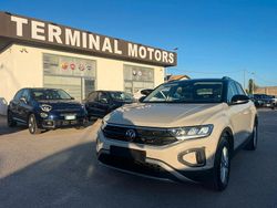 Beige Usata 2022 VW T-Roc Life SUV | 23.990 € (Buon prezzo)