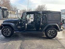 Usata 2020 Jeep Wrangler Sport SUV | 39.000 € (Ottimo prezzo)