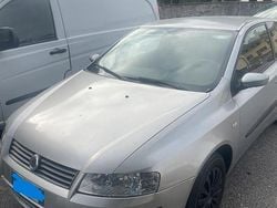 Grigio Usata 2006 Fiat Stilo | 1500 € (Molto cara)