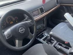 Usata 2005 Opel Vectra GTS Sport Tre volumi | 1100 €
