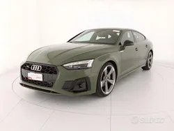 Verde distretto metallizzato Usata 2023 Audi A5 Sportback S-Line Tre volumi | 45.500 € (Buon prezzo)