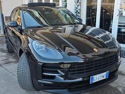 Nero Usata 2019 Porsche Macan SUV | 45.000 € (Buon prezzo)