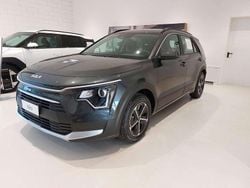 Grigio interstellar Nuova 2025 Kia Niro SUV | 28.400 € (Buon prezzo)