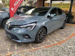 Grigio Usata 2020 Renault Clio V Tre volumi | 12.990 € (Buon prezzo)