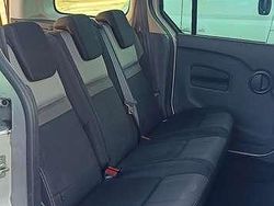 Grigio Usata 2019 Renault Kangoo LIMITED Tre volumi | 7500 € (Buon prezzo)