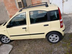 Giallo Usata 2009 Fiat Panda Due volumi | 2300 € (Super prezzo)