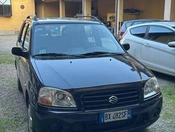Nero Usata 2001 Suzuki Ignis Due volumi | 2800 € (Buon prezzo)