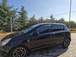 Usata 2010 Opel Corsa Sport Tre volumi | 3399 € (Buon prezzo)